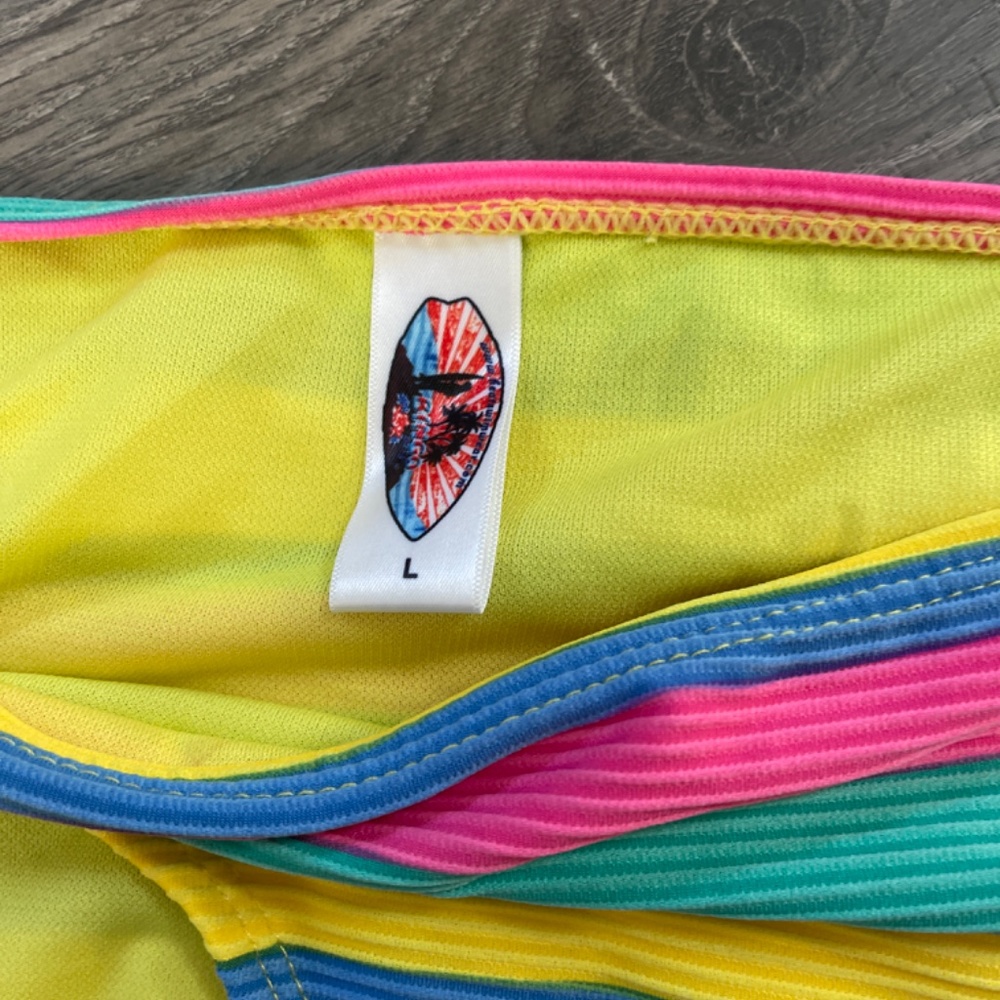 Bikini bundle - Picture 5 of 5